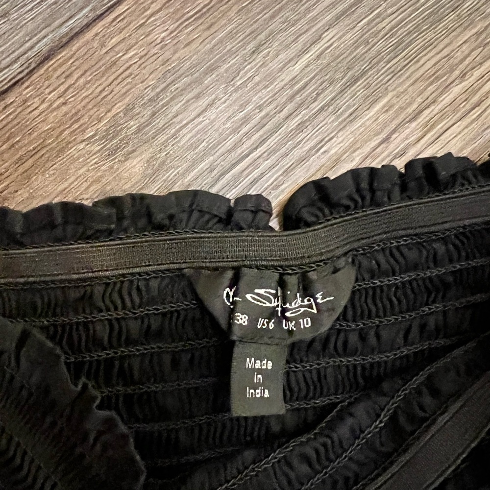 Mini Black Dress - Picture 4 of 4